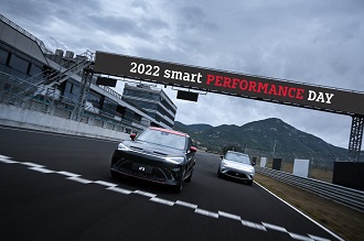 厦门国际赛车场，“壹”秒惊叹，“壹”起Smart！